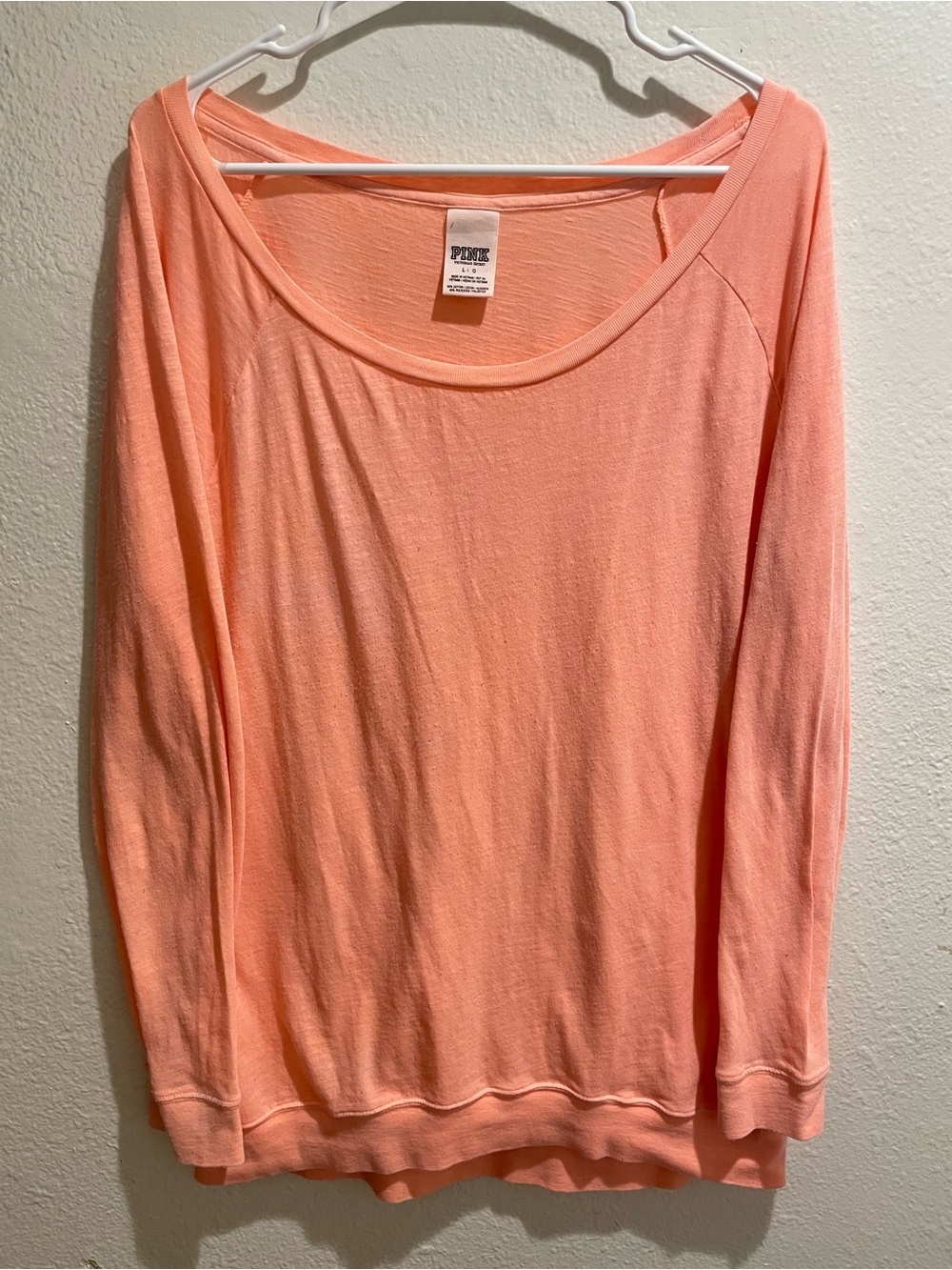 PINK Victoria's Secret Peach Slouchy Scoop Neck Long Sleeve Tee L